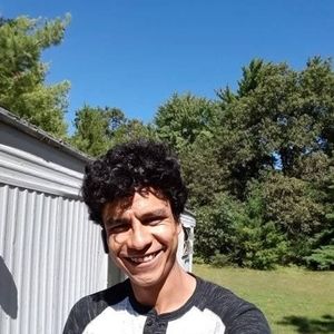 Meet your Posher, Luis